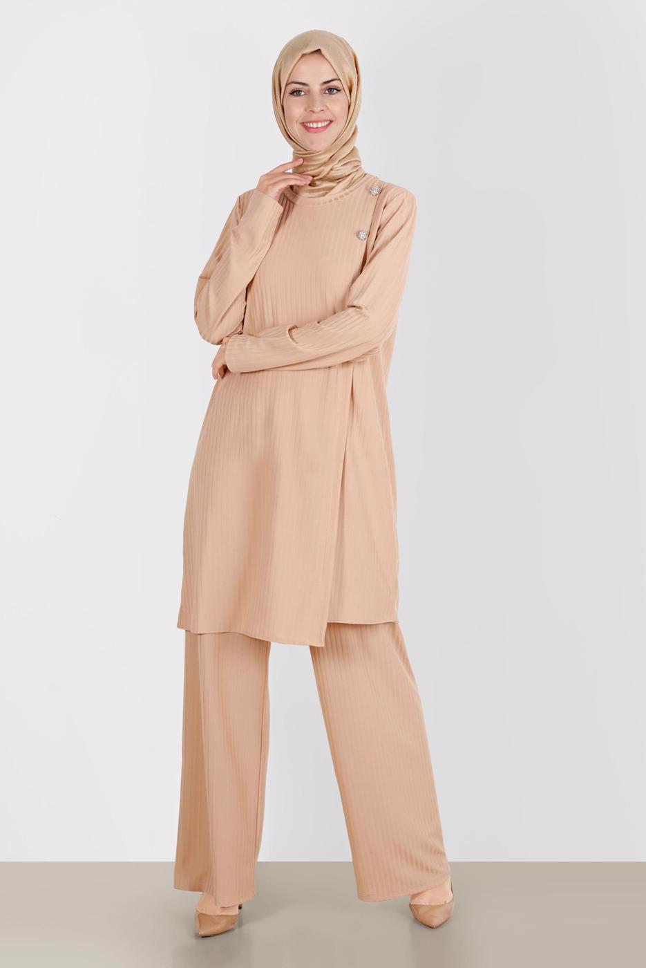 Tesettür giyim BEJ ALVİNA TAŞLI PANTOLONLU TAKIM T 42882