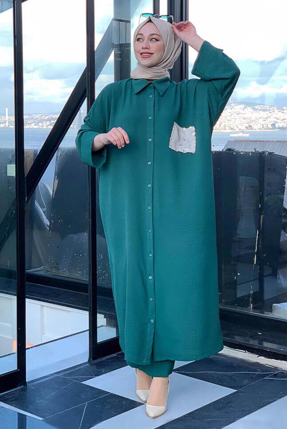 Tesettür giyim YEŞİL CEBİ PUL DETAYLI YARASA KOL TAKIM 5228 