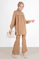 Tesettür giyim KAHVE YAKASI FIRFIRLI BÜZGÜLÜ PANT. TAKIM 53835 