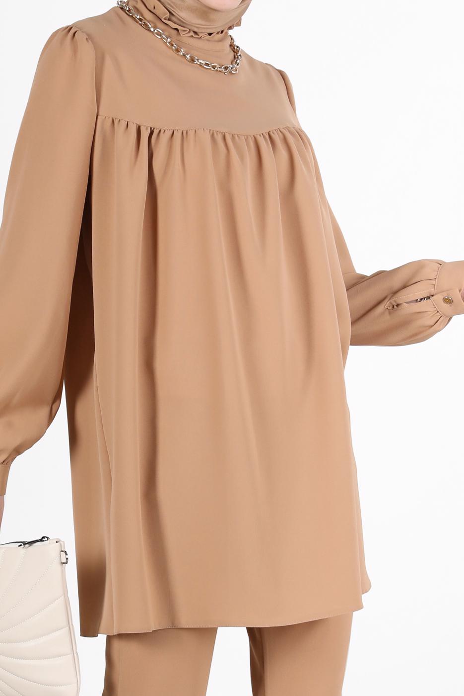 Tesettür giyim KAHVE YAKASI FIRFIRLI BÜZGÜLÜ PANT. TAKIM 53835 