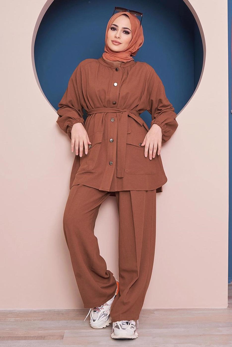 Tesettür giyim KAHVE BELİ KUŞAKLI CEPLİ PAMUKLU İKİLİ PANT. TAKIM 61051 