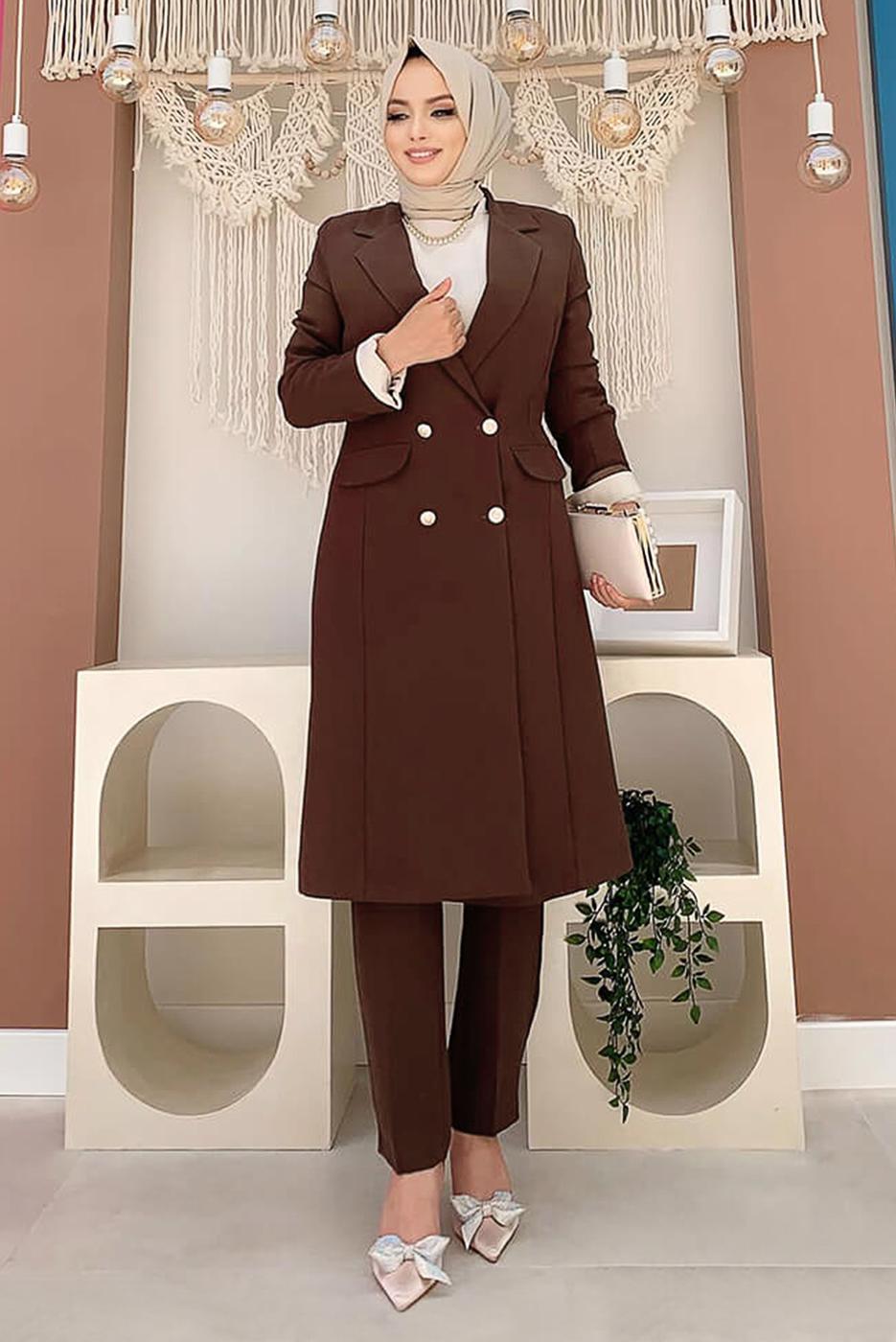 Tesettür giyim KAHVE DÜĞMELİ CEPLİ PANTOLONLU TAKIM T 7538