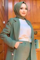 Tesettür giyim YEŞİL DÜĞMELİ CEPLİ PANTOLONLU TAKIM T 7538
