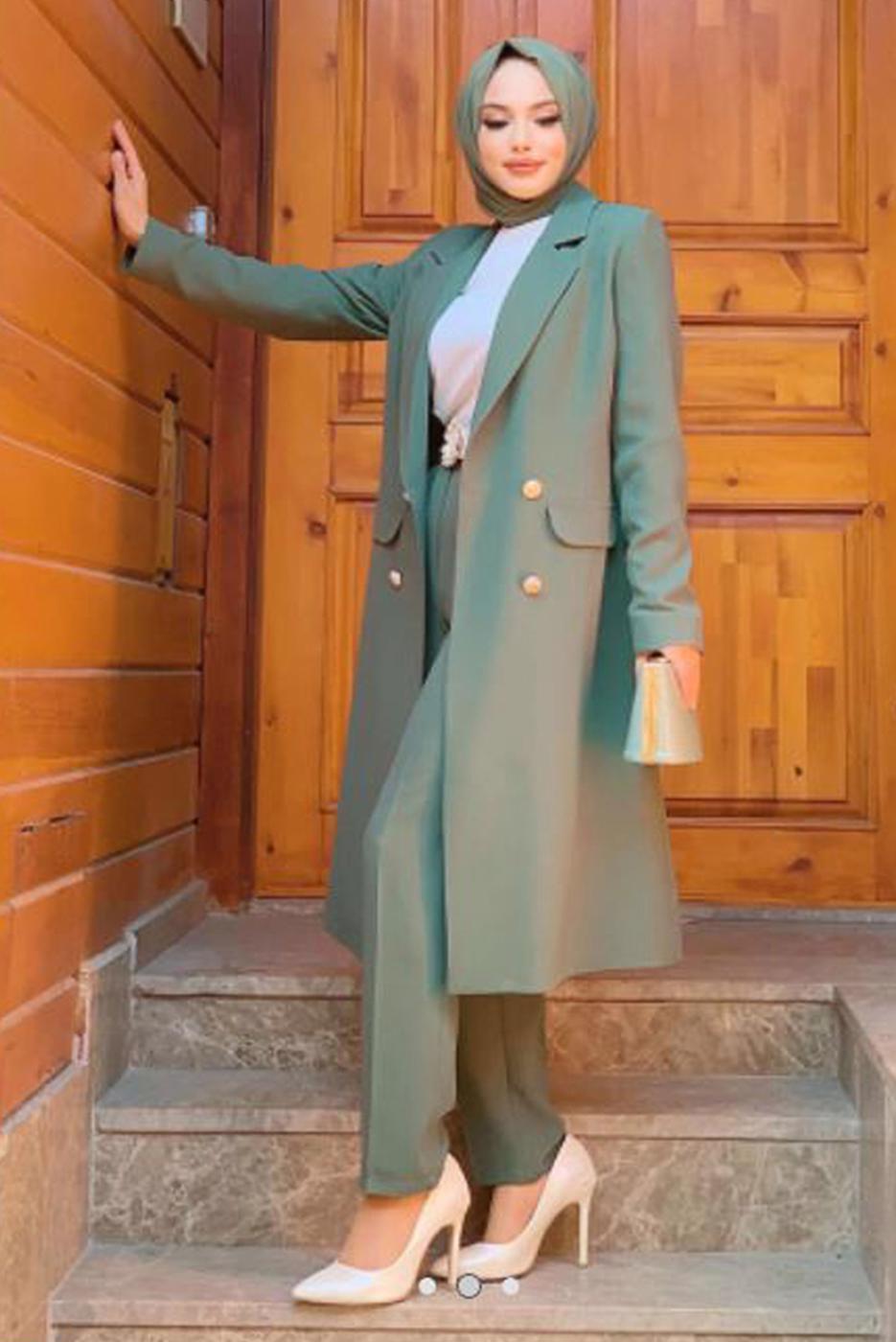Tesettür giyim YEŞİL DÜĞMELİ CEPLİ PANTOLONLU TAKIM T 7538