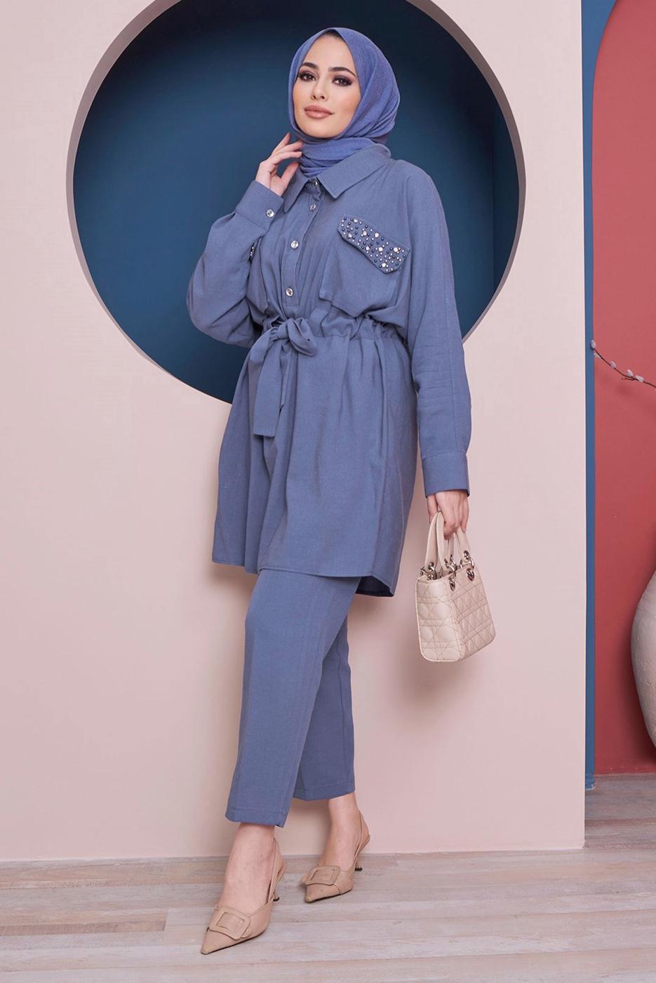 Tesettür giyim LACİVERT CEPLERİ BONCUK İŞLEMELİ BELİ BÜZGÜLÜ İKİLİ PANT. TAKIM 80051