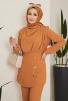 Tesettür giyim TURUNCU DÜĞME DETAYLI DEGAJE YAKA İKİLİ PANT. TAKIM 90051	