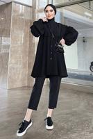 Tesettür giyim SİYAH YAKASI FIRFIR DETAYLI DÜĞMELİ MÜSLİN TUNİK 931	