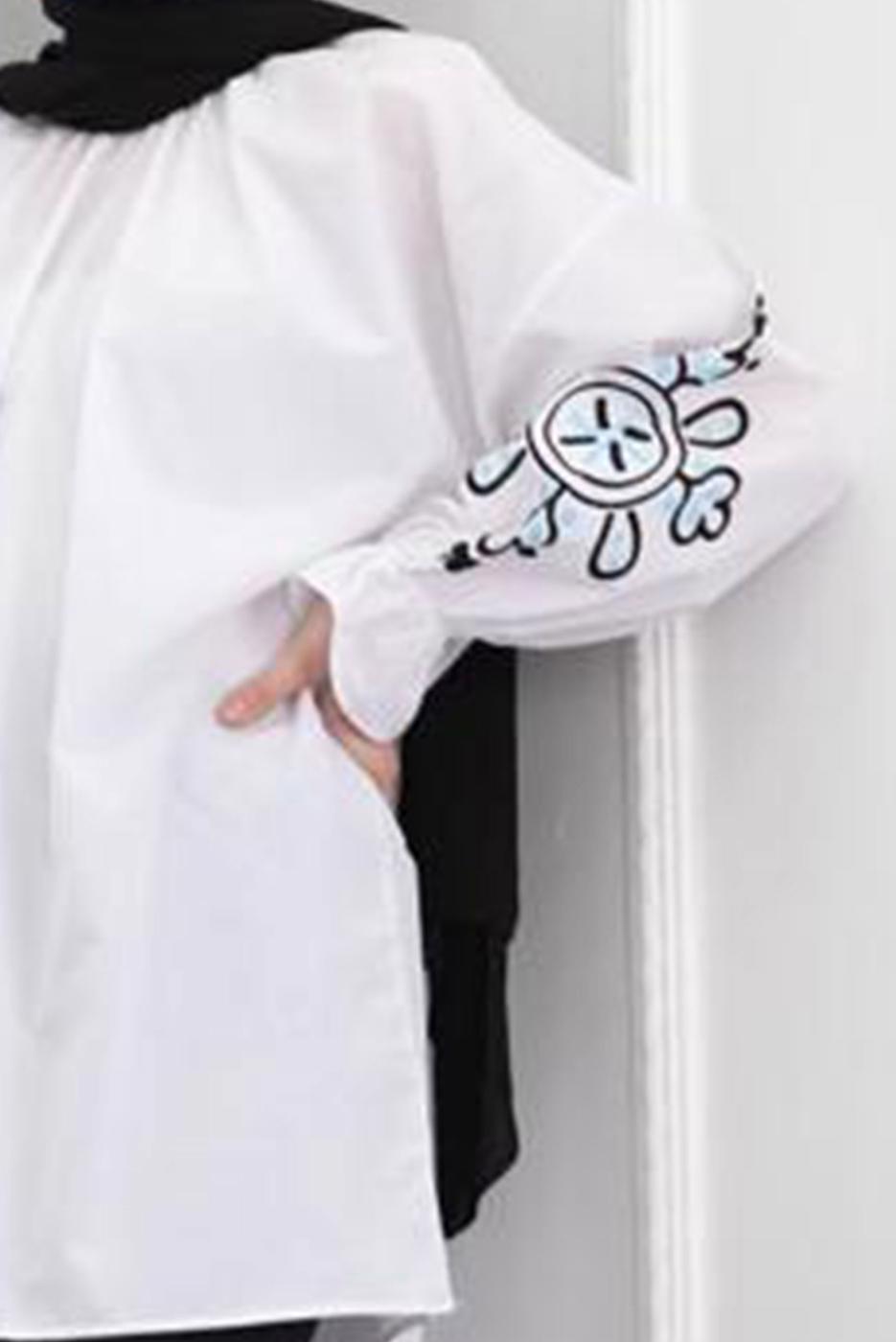 Vêtements hijab BLANC TUNIQUE IMPRIMÉ AVEC POIGNETS ÉLASTIQUE 1518