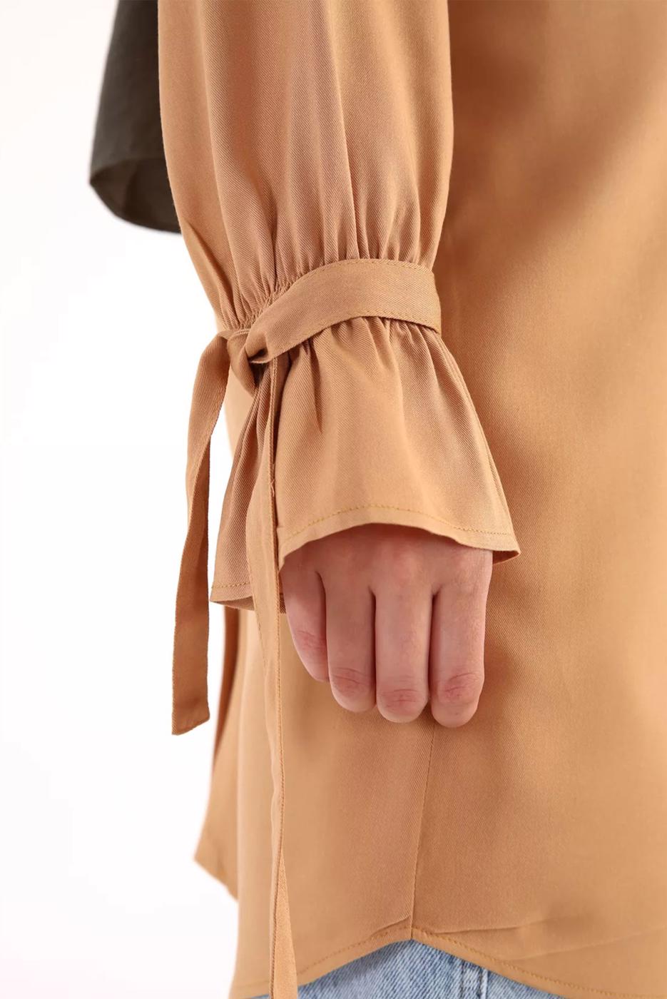 Tesettür giyim TURUNCU MANŞETLERİ BAĞLAMA DETAYLI ARKADAN DÜĞMELİ TUNİK 35005 