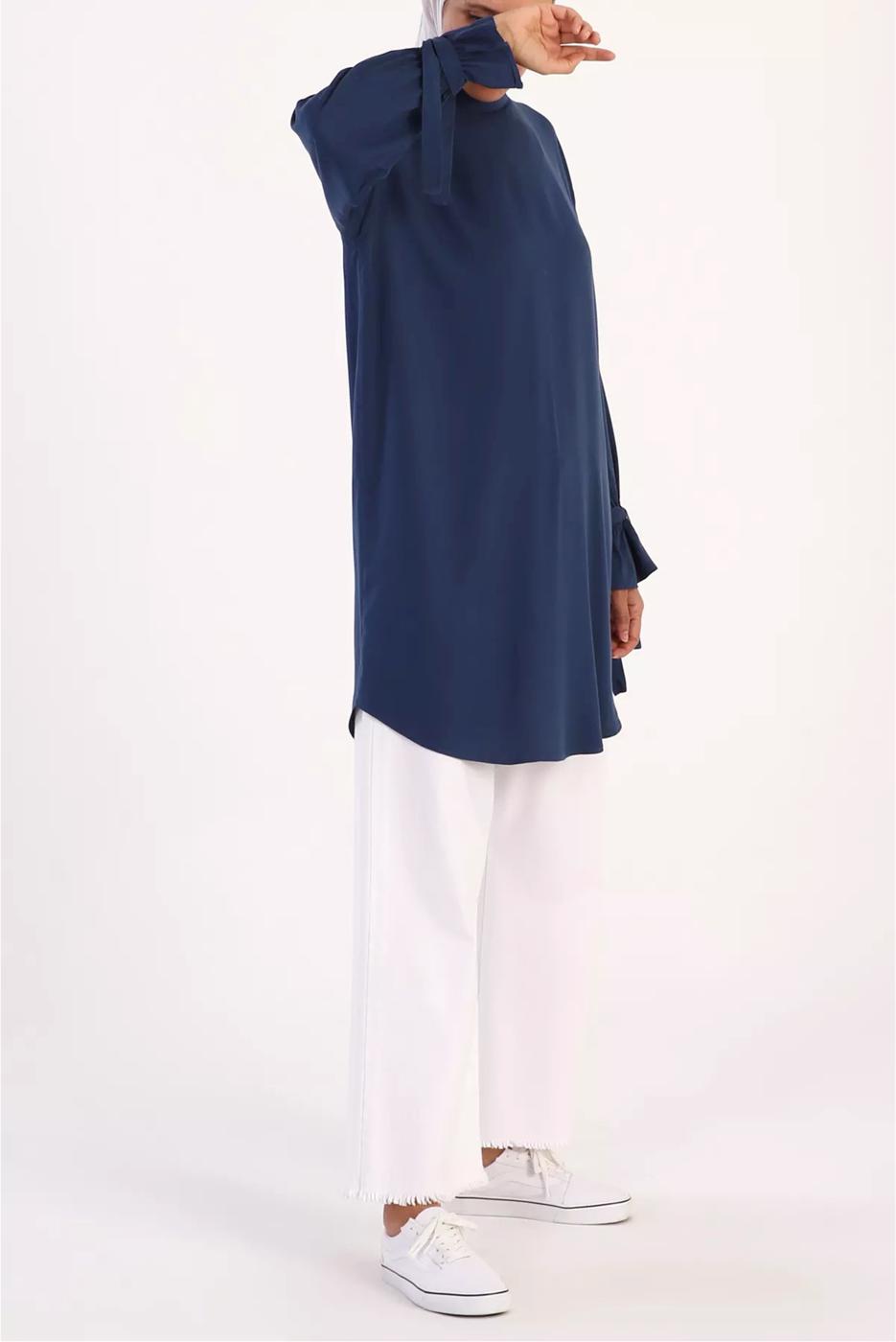 Tesettür giyim LACİVERT MANŞETLERİ BAĞLAMA DETAYLI ARKADAN DÜĞMELİ TUNİK 35005 