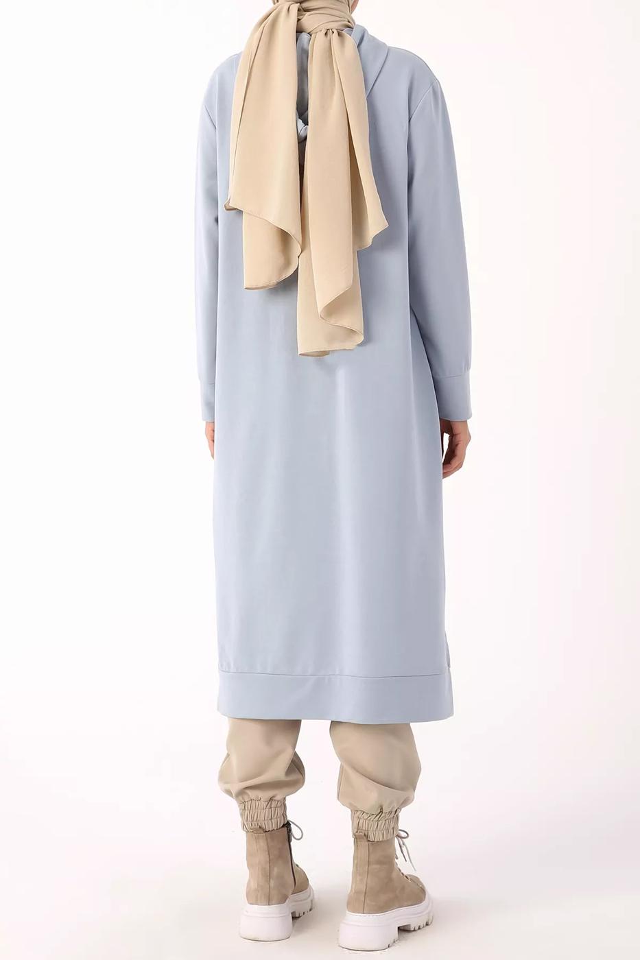 Tesettür giyim MAVİ LEOPAR BAĞCIKLI KAPÜŞONLU TUNİK 38005 