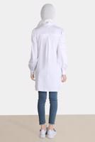 Tesettür giyim BEYAZ ALVİNA BOYDAN DÜĞMELİ CEPLİ TUNİK T 42639
