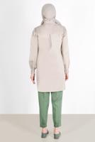 Tesettür giyim BEJ ALVİNA BOYDAN DÜĞMELİ CEPLİ TUNİK T 42639