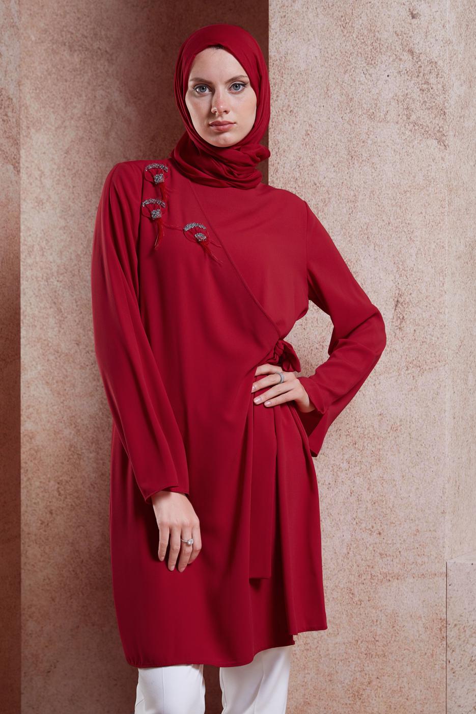 Tesettür giyim KIRMIZI ALVİNA BAĞLAMA DETAYLI TUNİK T 42880