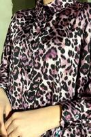 Tesettür giyim PEMBE LEOPAR DESEN SATEN TUNİK 551-1 