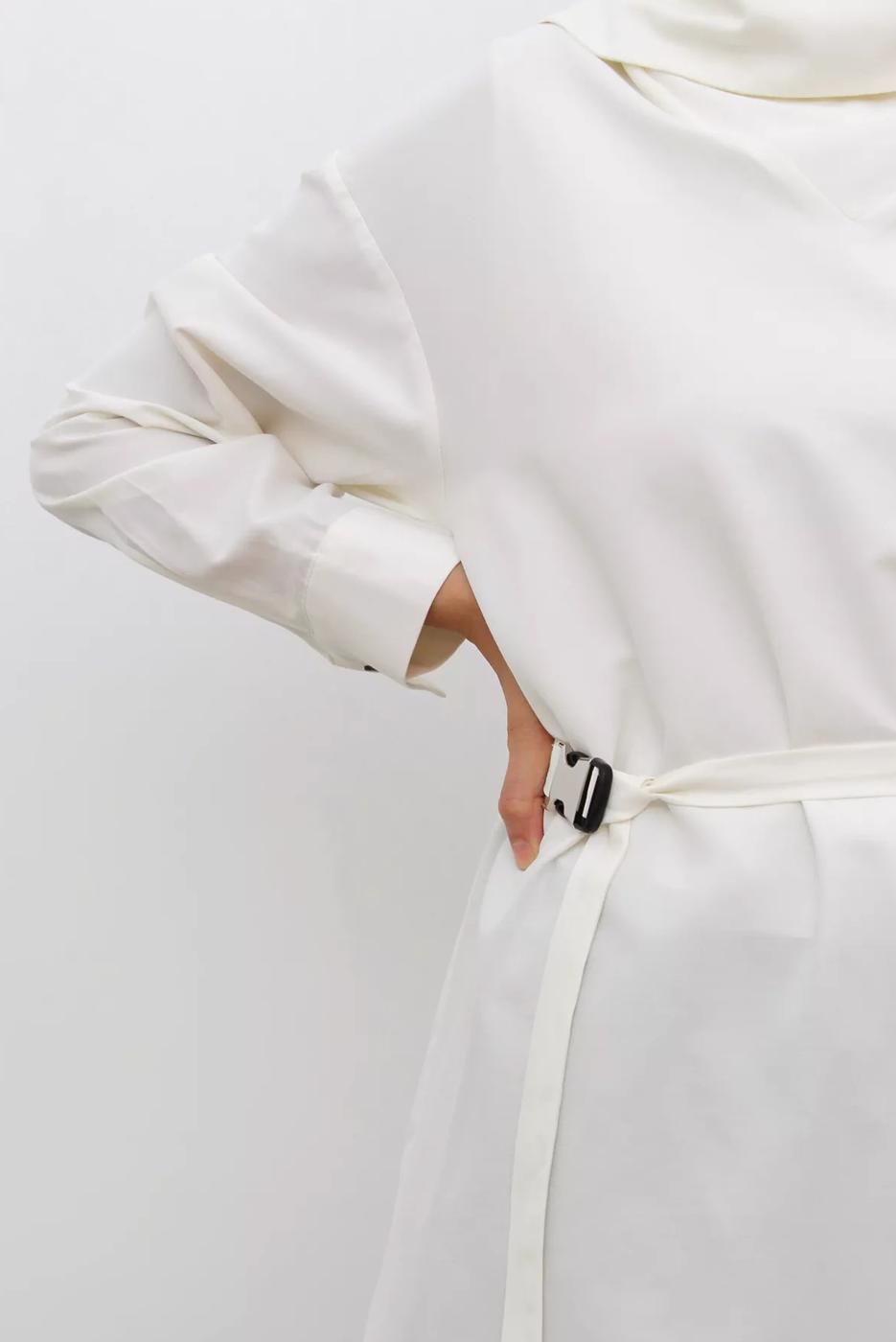 Tesettür giyim EKRU KUŞAKLI TUNİK 70105 