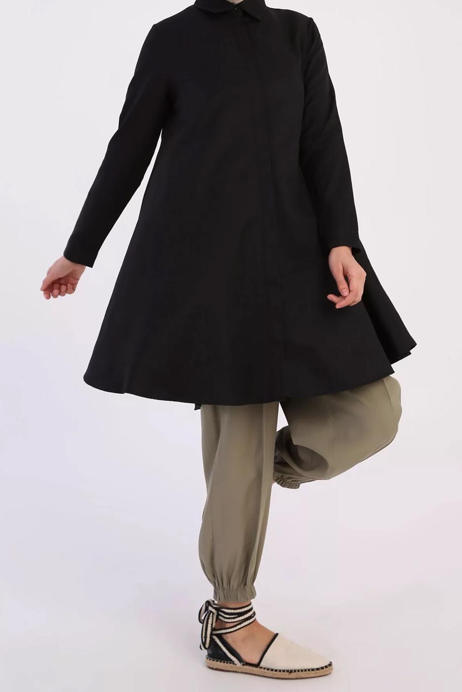 Tesettür giyim SİYAH GENİŞ KESİM GİZLİ DÜĞMELİ TUNİK 82805 