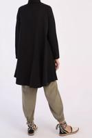 Tesettür giyim SİYAH GENİŞ KESİM GİZLİ DÜĞMELİ TUNİK 82805 