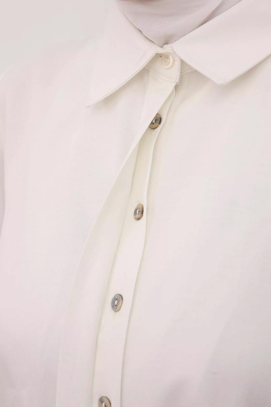 Tesettür giyim EKRU GENİŞ KESİM GİZLİ DÜĞMELİ TUNİK 82805 