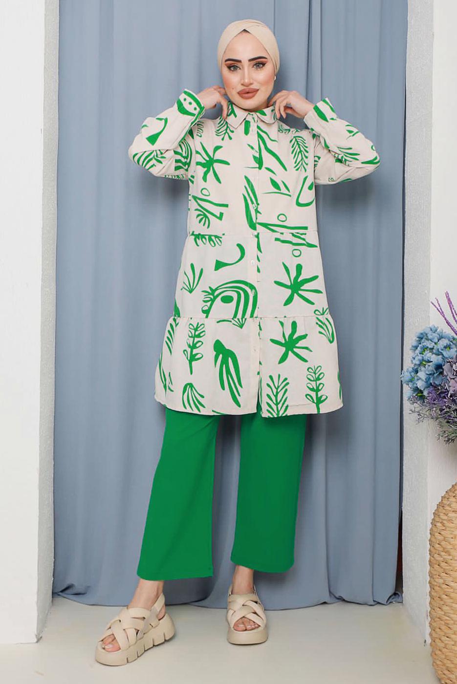 Tesettür giyim YEŞİL KARIŞIK DESENLİ DÜĞMELİ TUNİK 8932 