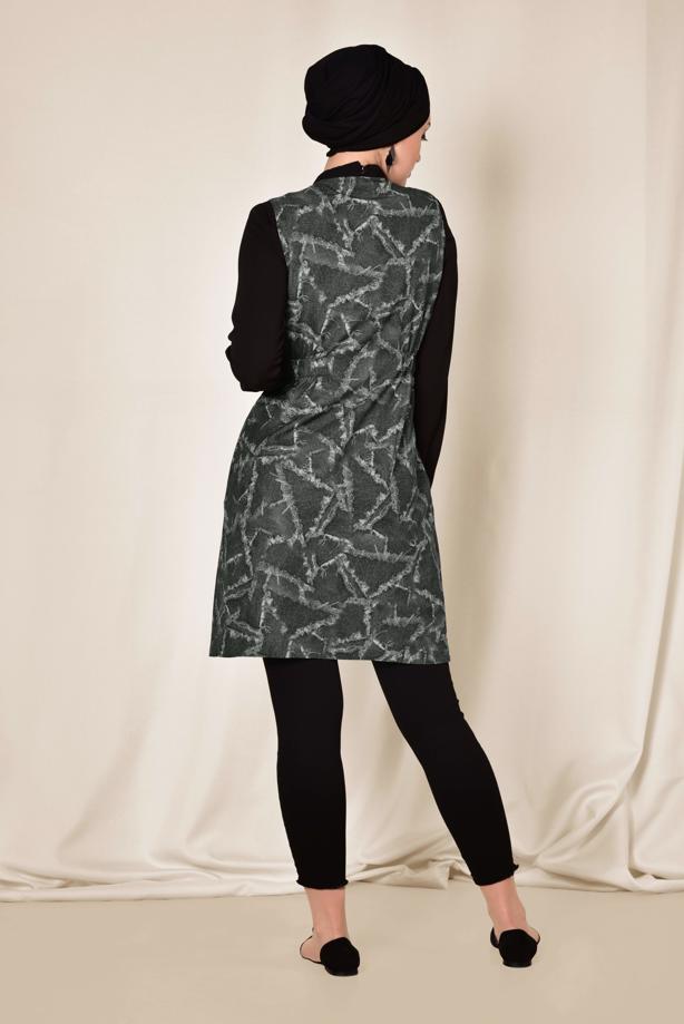 Tesettür giyim GRİ ALVİNA BELİ BÜZGÜLÜ DESENLİ YELEK 4981  - TRENDTESETTÜR