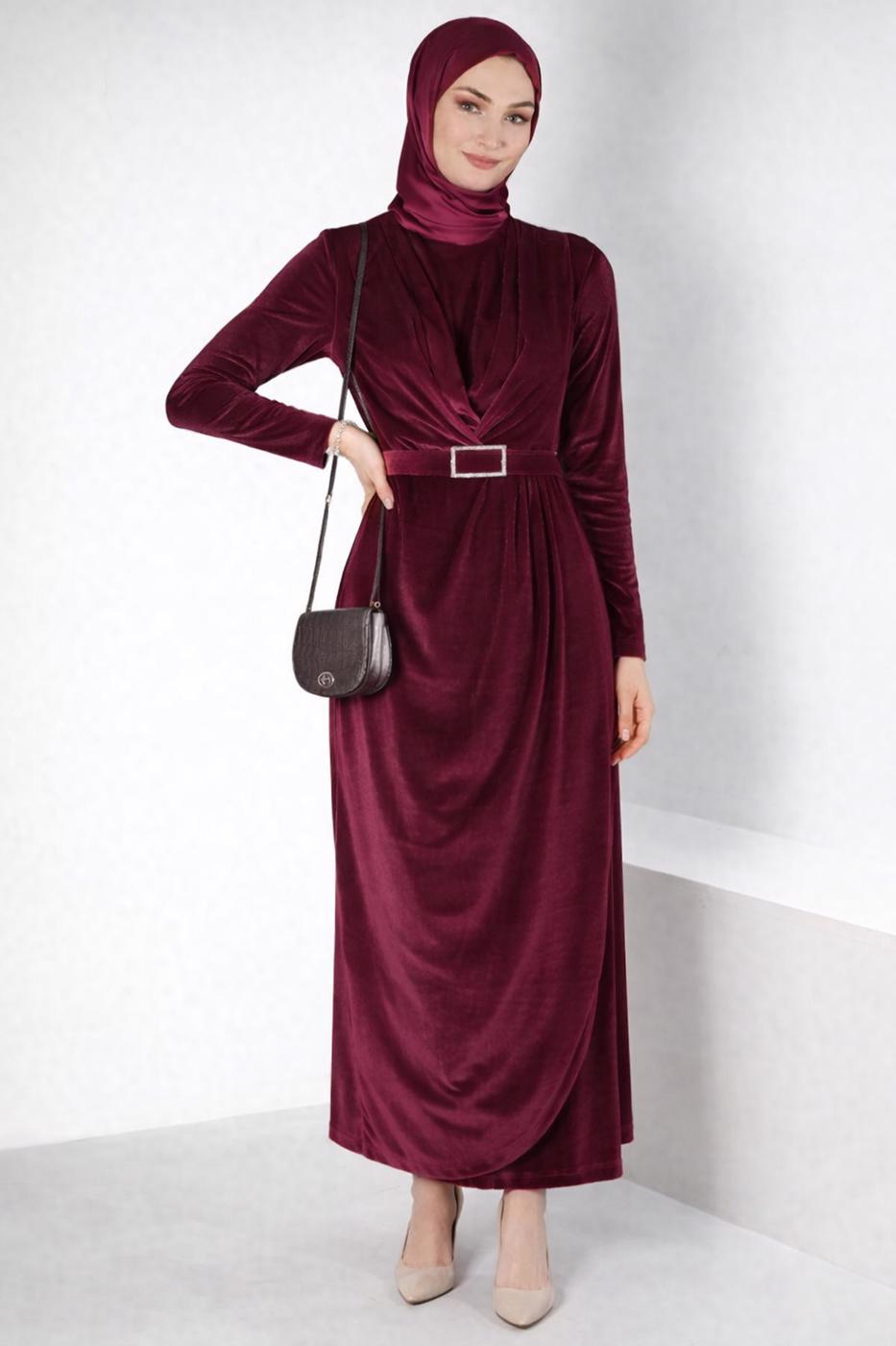 Tesettür giyim BORDO ALVİNA KEMERLİ KADİFE ABİYE ELBİSE T 50282