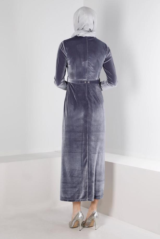 Tesettür giyim GÜMÜŞ ALVİNA KEMERLİ KADİFE ABİYE ELBİSE T 50282 - TRENDTESETTÜR