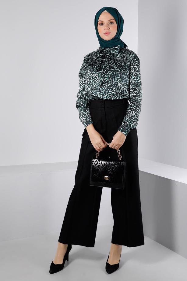 Hijab clothing GREEN ALVINA SATIN BLOUSE T 43410 - TRENDTESETTÜR