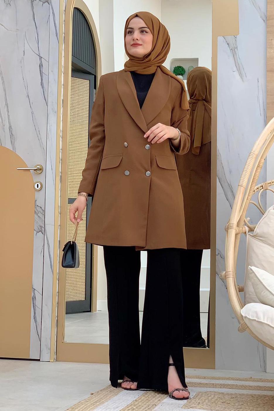 Vêtements hijab BRUN VESTE REMBOURRÉE À BOUTONS T 0667