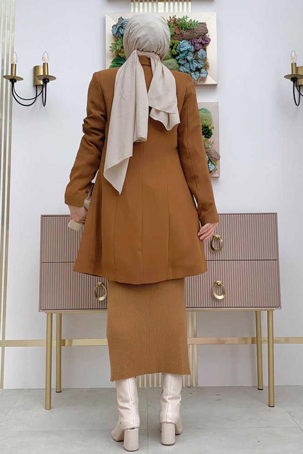 Tesettür giyim TABA VATKALI DÜĞMELİ CEKET T 0667 - TRENDTESETTÜR