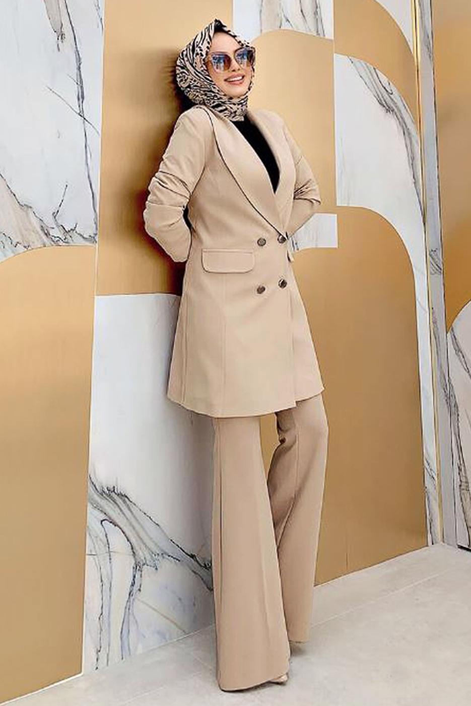 Vêtements hijab BEIGE VESTE REMBOURRÉE À BOUTONS T 0667
