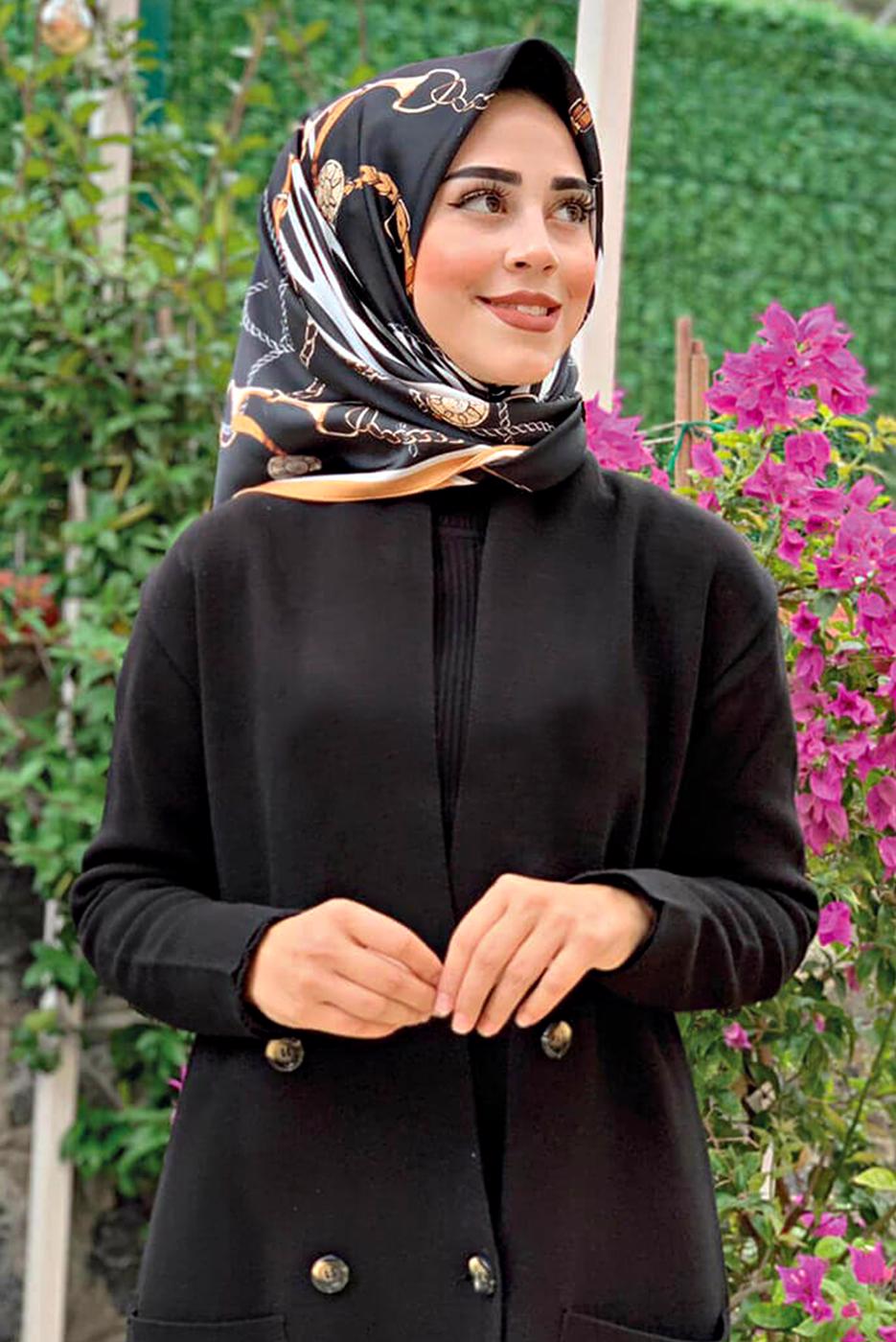 Tesettür giyim SİYAH DÜĞMELİ TRİKO HIRKA 11391 