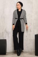 Tesettür giyim SİYAH KUŞAKLI DESENLİ TRİKO HIRKA 1692 