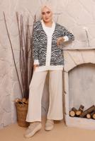 Tesettür giyim SİYAH ZEBRA DESENLİ TRİKO HIRKA 3892	