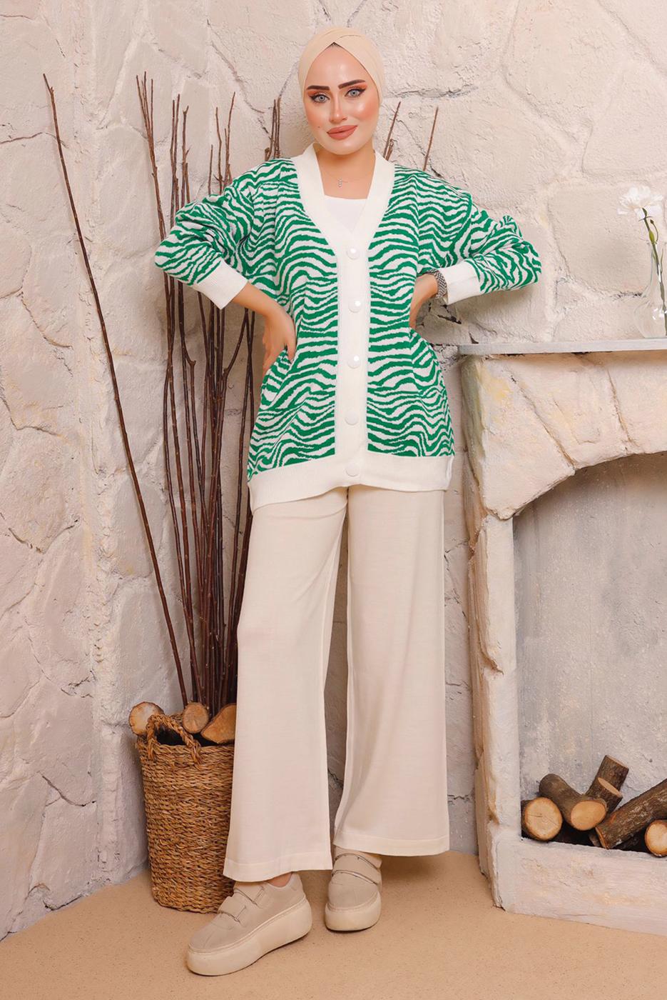 Tesettür giyim YEŞİL ZEBRA DESENLİ TRİKO HIRKA 3892	