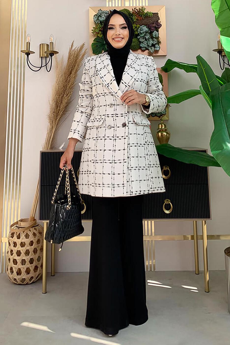 Tesettür giyim BEJ KRUVAZE YAKA DÜĞMELİ KAŞE CEKET 4167 