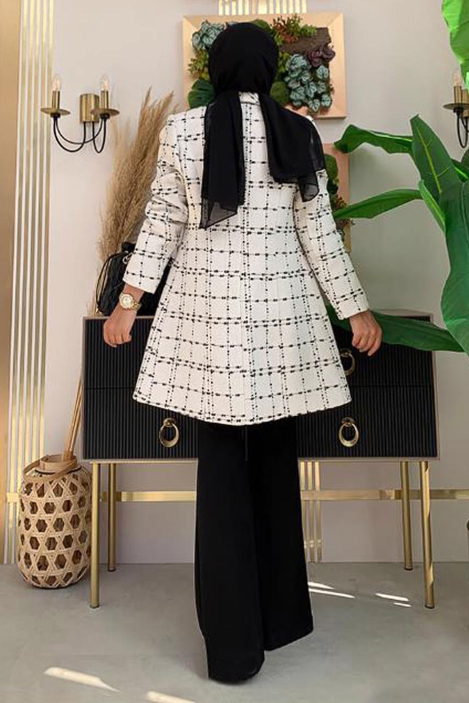 Tesettür giyim BEJ KRUVAZE YAKA DÜĞMELİ KAŞE CEKET 4167 