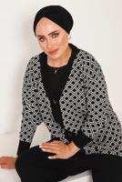 Tesettür giyim SİYAH BAKLAVA DESENLİ TRİKO HIRKA 4792 
