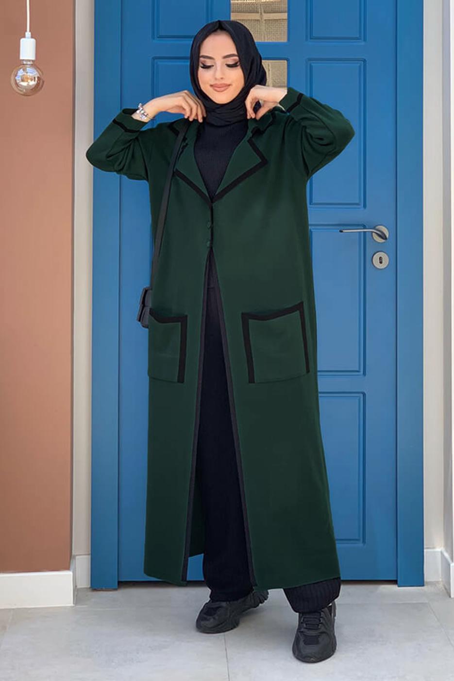 Tesettür giyim YEŞİL DÜĞMELİ CEPLİ TRİKO HIRKA 50222