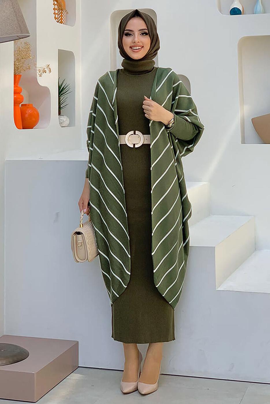 Tesettür giyim HAKİ ÇİZGİLİ SİMLİ YARASA KOL TRİKO HIRKA 5034 