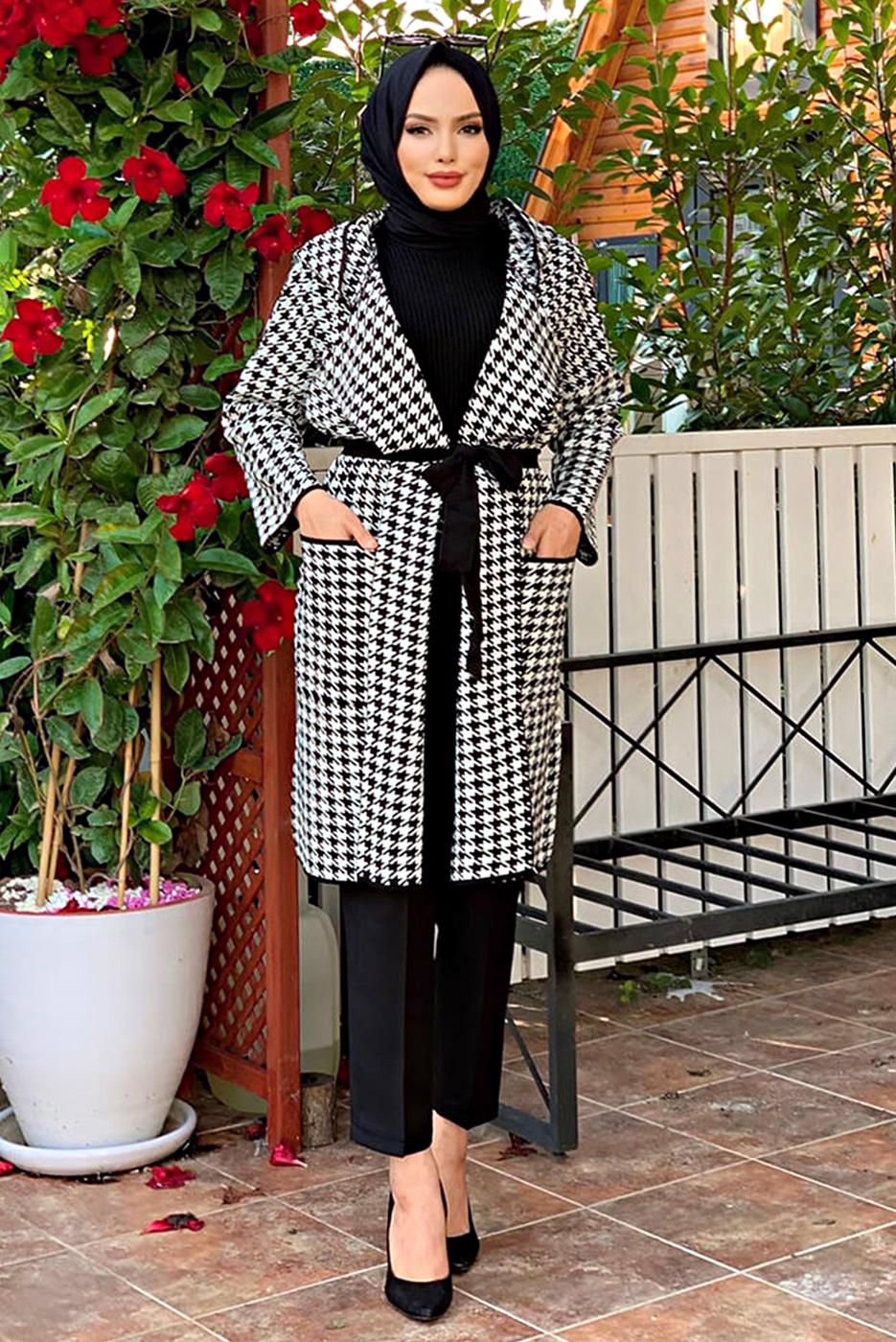 Tesettür giyim SİYAH KAZAYAĞI DESENLİ HIRKA 73102