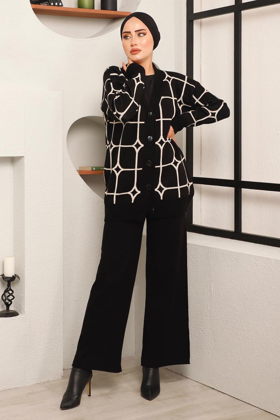 Tesettür giyim SİYAH DESENLİ TRİKO CEKET 7892