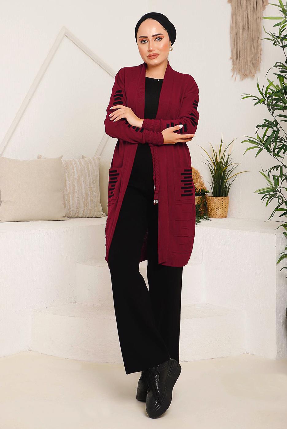 Tesettür giyim BORDO CEPLERİ ÇİZGİ DETAYLI TRİKO HIRKA 8392 