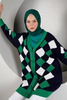 Tesettür giyim YEŞİL KARE DESENLİ DÜĞMELİ TRİKO HIRKA 9527 