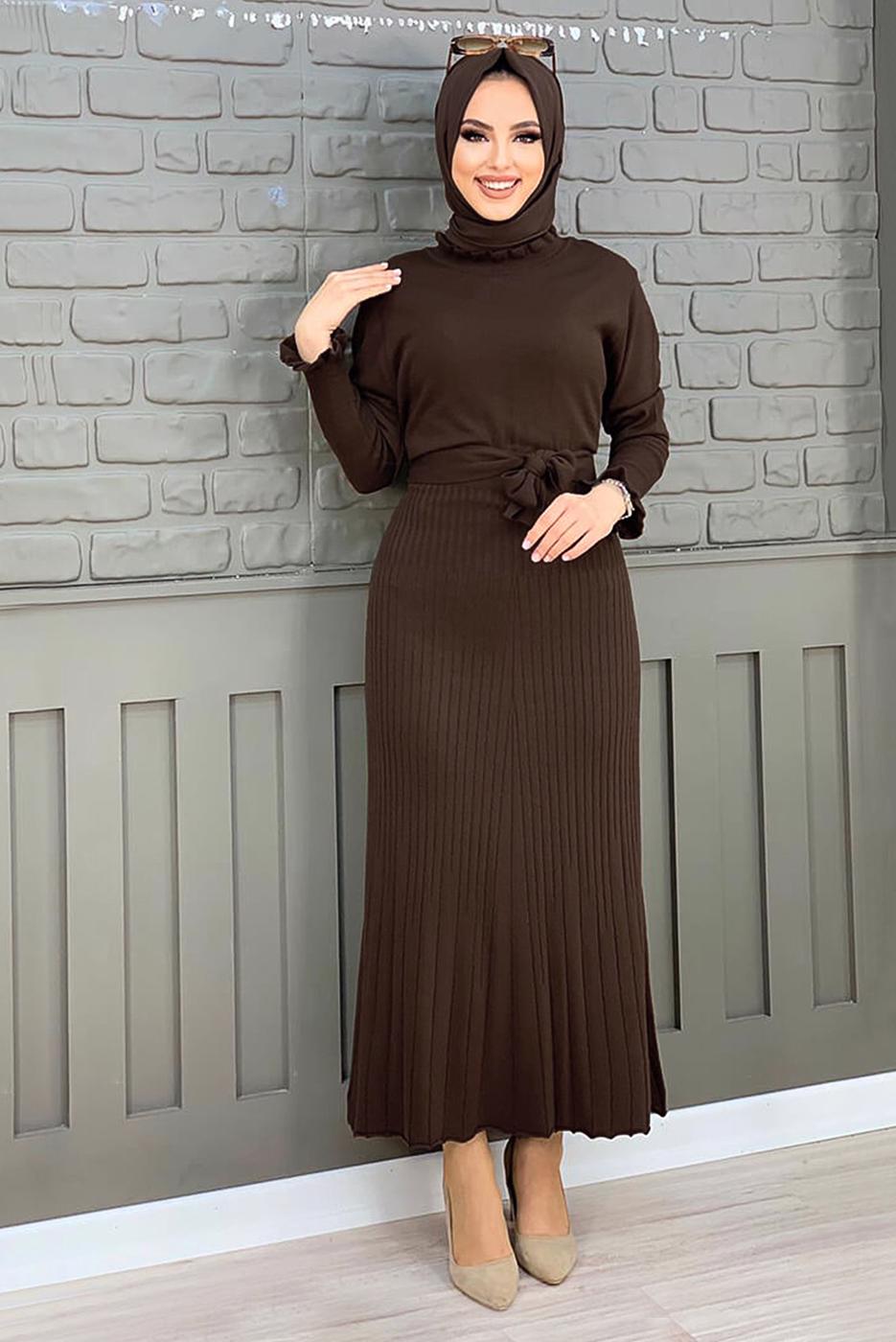 Tesettür giyim KAHVE ETEĞİ PİLİSELİ TRİKO ELBİSE 00271	