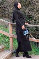 Tesettür giyim SİYAH KUŞAKLI SİMLİ TRİKO ELBİSE 40102 