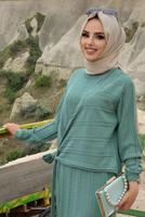 Tesettür giyim YEŞİL BAĞLAMA DETAYLI KENDİNDEN DESENLİ TRİKO ELBİSE 70222 