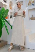 Tesettür giyim BEJ YANLARI YIRTMAÇLI KAPÜŞONLU TRİKO ELBİSE 90102	