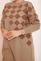 Tesettür giyim TABA SİMLİ KARE DESENLİ PANTOLONLU TRİKO TAKIM 1592	