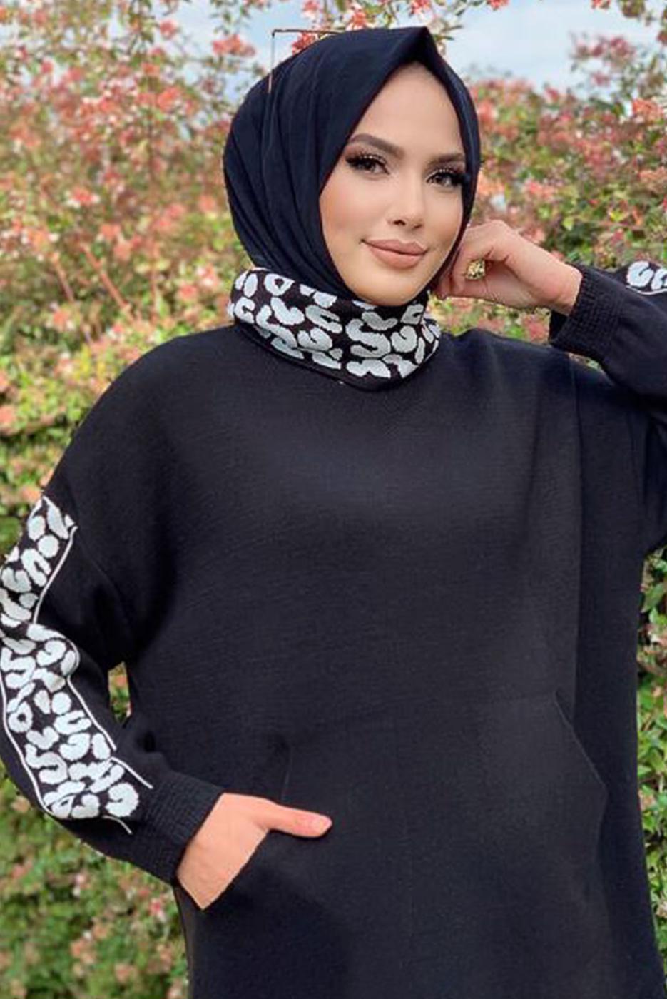 Tesettür giyim SİYAH DESENLİ İKİLİ TRİKO TAKIM 2834 